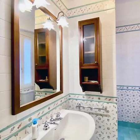 Monterosso Sea View Apartment *